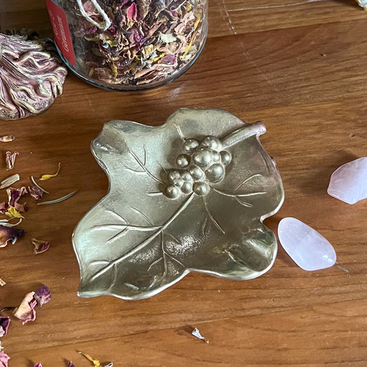 Vintage Brass Ivy Dish